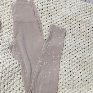 Women’s Taupe w/white specs Offline by Aerie leggings with White Speckles